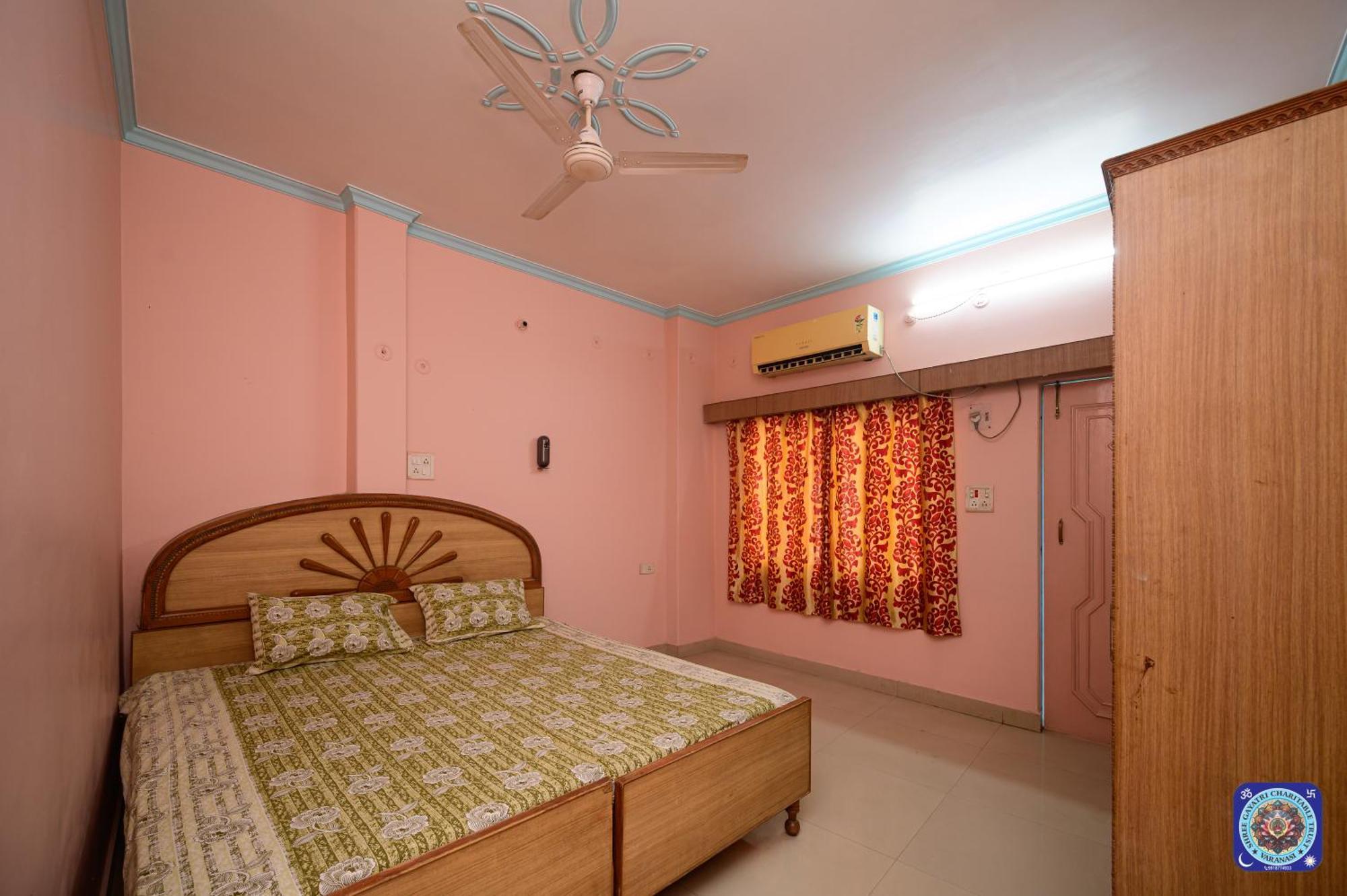 Shree Gayatri Ashram — Photos 2